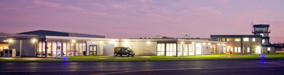 Dusk at London Oxford Airport 